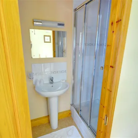 Hole In The Ellers Holiday home